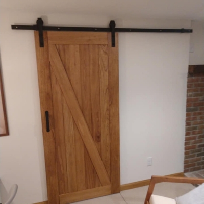 wood barn door